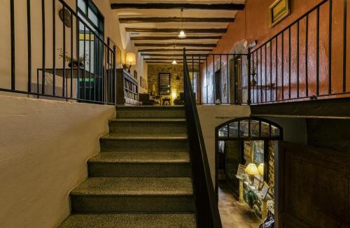 Llampaies House | Cal Secretari Rural de Can Gat Vell
