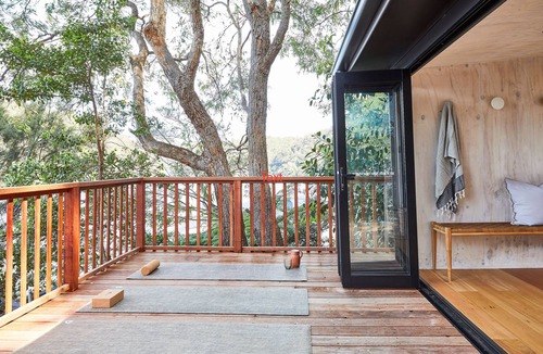 Berowra Waters House | Calabash Bay Lodge