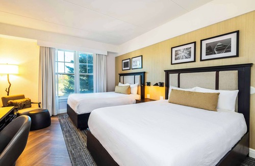 Calabogie Hotel | Calabogie Peaks Resort, an Ascend Collection Hotel