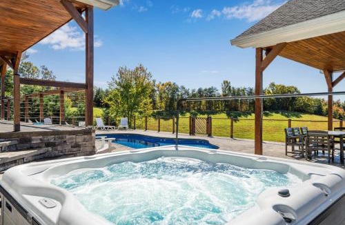 Campton House | Calaboose Retreat