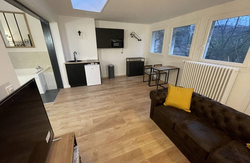 Gare Apartment | Calais Wilson 2 : Studio Balnéo 2p