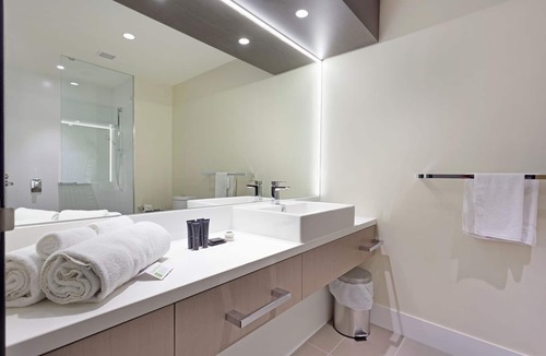 Calamvale Hotel | Calamvale Suites and Conference Centre