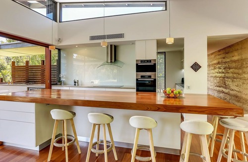 Doonan House | Calanthe Acreage - Doonan