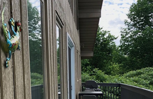 Calabogie House | CALAVIEW CHALET for work or play, your 4-season retreat to nature
