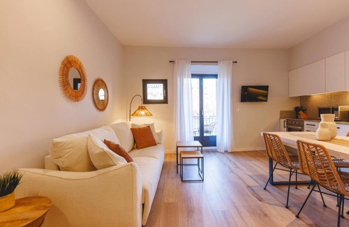 Barri Vell Apartment | Calderers El Llop - Holiday rental in Girona | Bravissimo