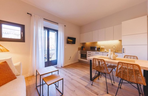 Barri Vell Apartment | Calderers El Llop - Holiday rental in Girona | Bravissimo