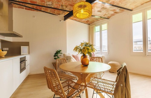 Barri Vell Apartment | Calderers La Serp - Holiday Apartment Rental Girona | Bravissimo