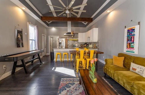 Smoketown Jackson House | Caldwell Derby Den Home