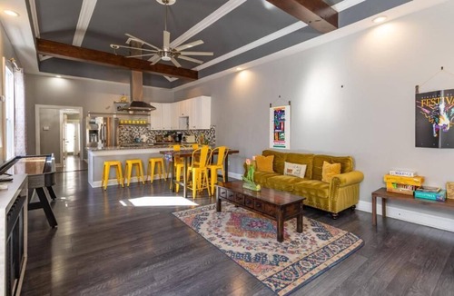 Smoketown Jackson House | Caldwell Derby Den Home