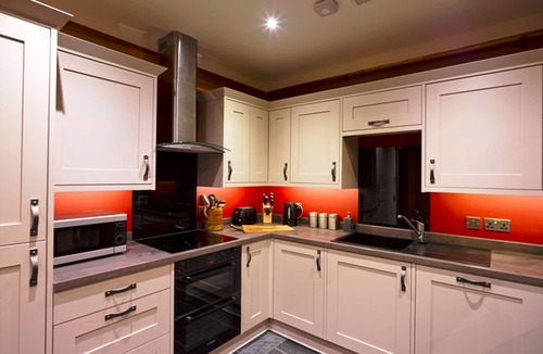 Invergarry House | Caledonian Cabin