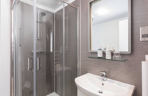 Ullapool Hotel | Caledonian Hotel