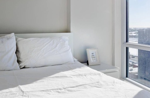 East Village Apartment | Calgary SE 4 St Apartment