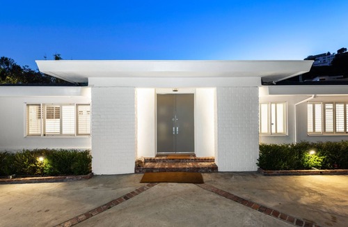 Hollywood Hills West House | California Mid-Century Private Oasis