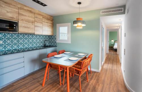 Collblanc y La Torrassa Apartment | Caliu Apartments Barcelona - Camp Nou