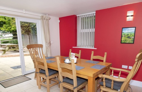 Sledmere Cottage | CALL OUT COTTAGE, pet friendly, luxury holiday cottage in Sledmere