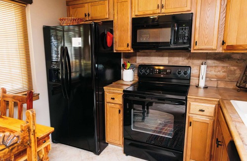 Green Valley Condo | Calle Condo Summary: