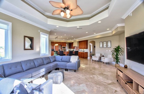 Temecula House | Calle Vista- estate with 360 view of Wine Country