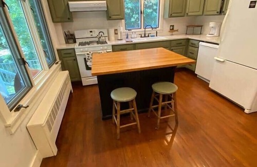 Hortonville House | Callicoon Creek Farmhouse