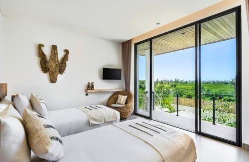 Tumbak Bayuh Villa | Calliope Modern 4 BR Private Pool Villa