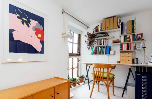 Brixton Hill Apartment | Calm and modern, by Veeve