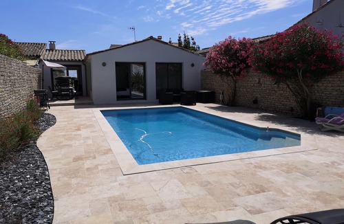 Sainte-Marie-de-Re House | Calm and sunny