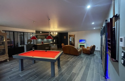 Beynost Apartment | Calm and well-being