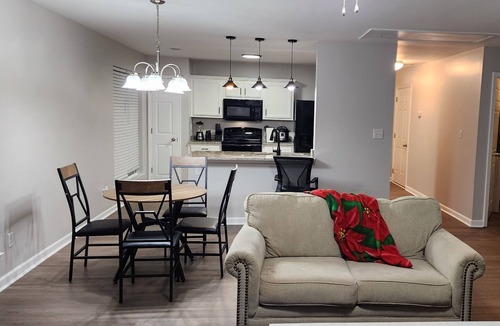 Griffin House | Calm & Cozy Escape