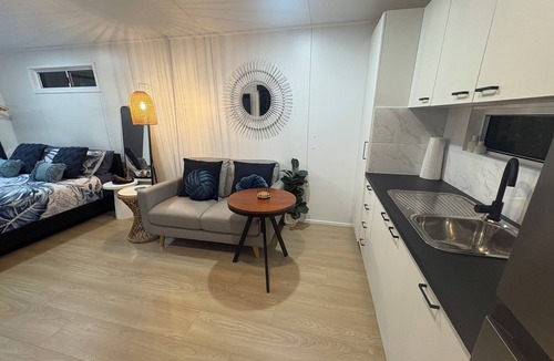 Burpengary Cabin | Calm on the creek studio for 2