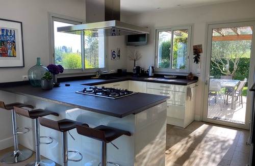 Bassussarry House | Calm outside Biarritz