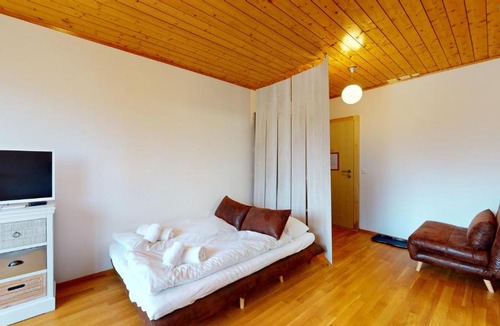 Vermala Apartment | Calm studio with balcony in Crans-Montana