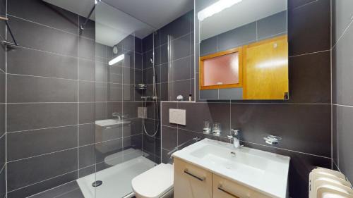 Vermala Apartment | Calm studio with balcony in Crans-Montana