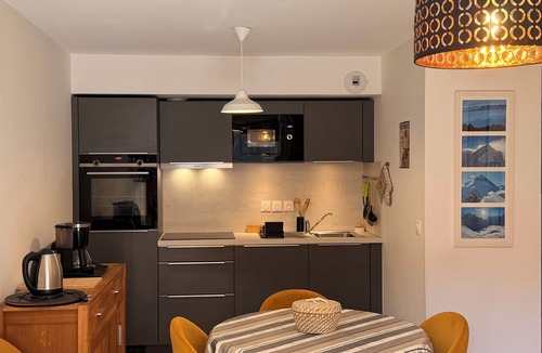 Valmorel Apartment | Calm, sunshine, hiking and mountain biking at the foot of the apartment