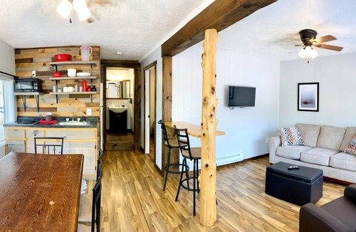 Indian Point Cabin | Calm Waters Cabin Resort