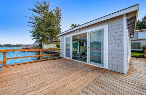 Otis House | Calm Waters