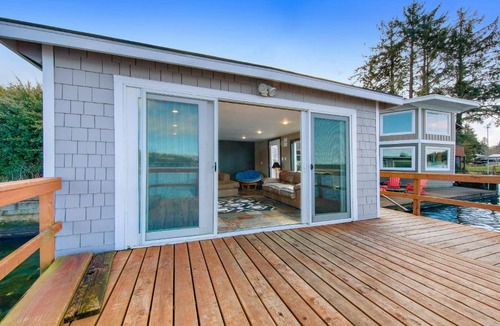 Otis House | Calm Waters