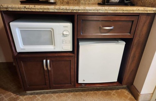 Calgary Apartment | Calmdown Relax & enjoy your stay