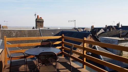 Saint-Valery-sur-Somme House | CALME ET AUTHENTICITE AU COEUR DU COURTGAIN