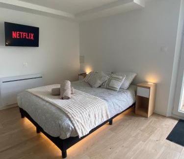 La Roche-sur-Yon Apartment | Calme et confort tout du centre, Parking gratuit