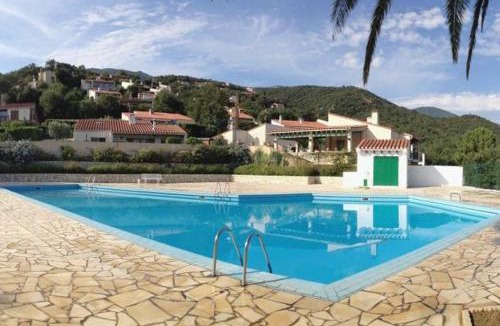 Laroque-des-Alberes Apartment | Calme, sérénité et nature
