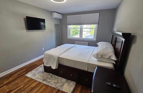 Drexel Hill House | Calmine Cawn