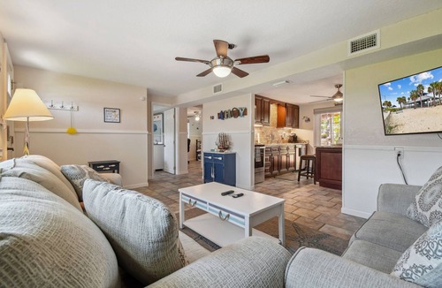 Hudson Beach Estates House | Calming Oasis on Gulf Coast