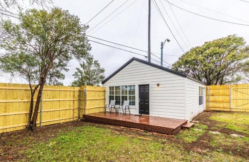 Arlington Heights House | Calmont Guest House