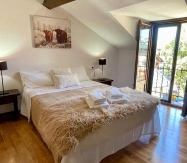 Puigcerda Apartment | CaLQuEROL 2 penthouse in the downtown