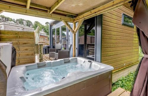 Calthwaite Resort | Calthwaite Hall Lodges