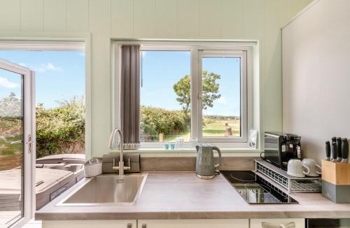 Jameston Resort | Calvesland Hideaway