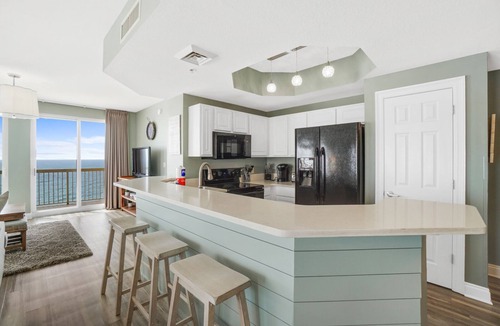 Panama City Beach Condo | Calypso 2201E | Renovated Gulf-Front Escape