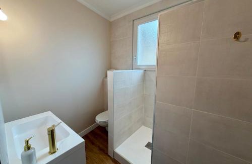 Aizenay Apartment | Calypso 3 Étoiles