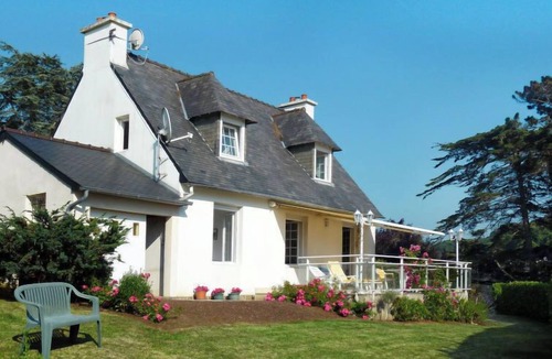 Saint-Michel-en-Greve House | Calypso by Interhome