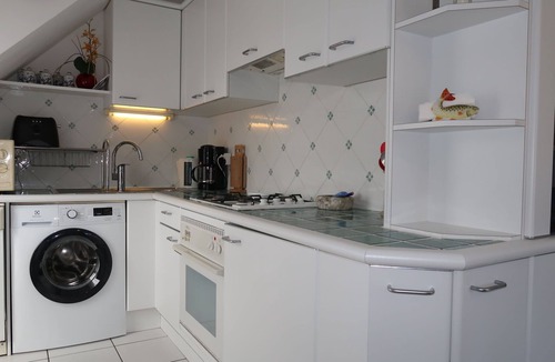 Pont-l'Abbe Apartment | Camélia by Interhome