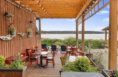 Camano Island Hotel | Camano Island Inn